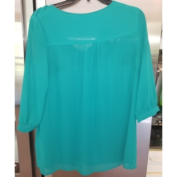 Crepe 3/4 Sleeve Blouse - Picture 2 of 6